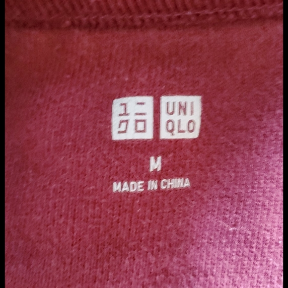Uniqlo custom tie dye burgundy - Picture 5 of 6